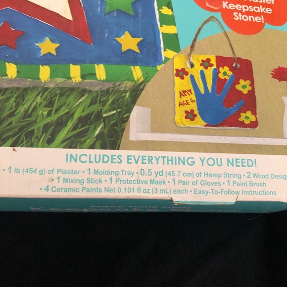 Keepsake Stone Craft, Grandkid Gift, BUNDLE w/other itemsPlaster Mold.New  inBox - Picture 3 of 7